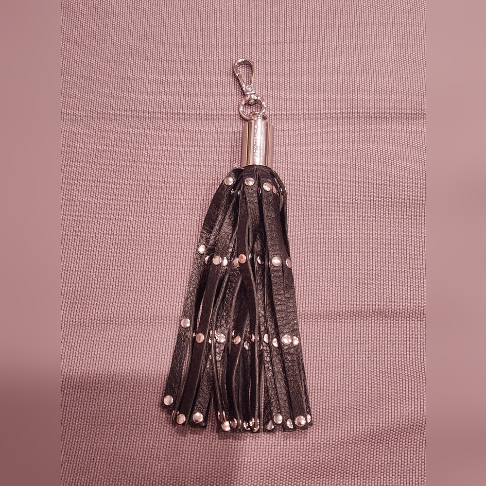 Michael Kors Tessel Key Charm keychain